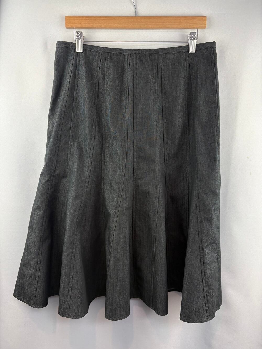 Women’s Zac + Rachel Size 12 Dark Gray Jean Midi Skirt